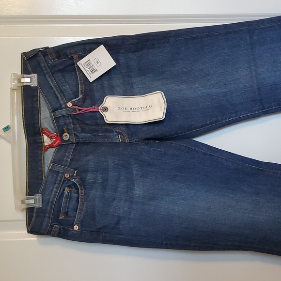 🎅 Zoe Darkwash Jeans NWT - Picture 3 of 6